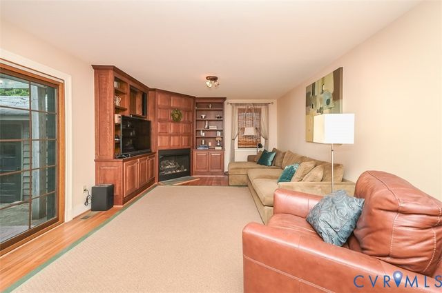 604 Baldwin Rd, Richmond, VA 23229
