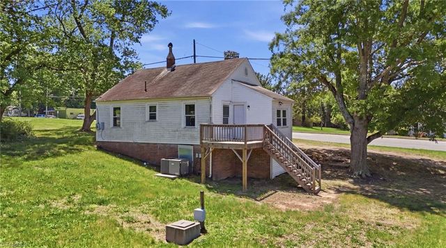 9530 US Highway 311, Archdale, NC 27263
