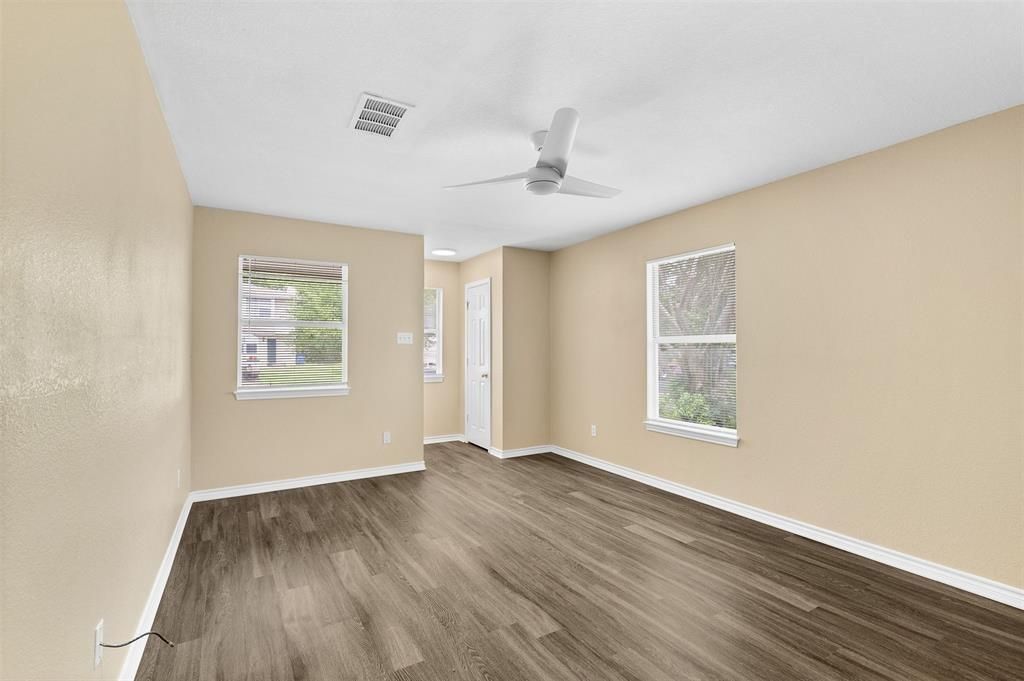 8103 Willet TRL A, Austin, TX 78745