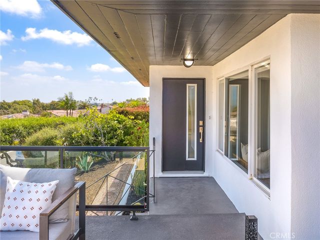 320 Calle Mayor, Redondo Beach, CA 90277