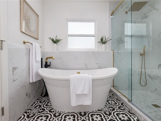 320 Calle Mayor, Redondo Beach, CA 90277