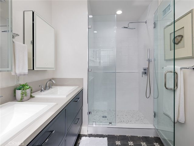 320 Calle Mayor, Redondo Beach, CA 90277