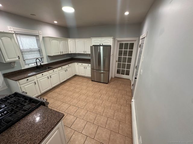 141 Ashley Street 1, Hartford, CT 06105