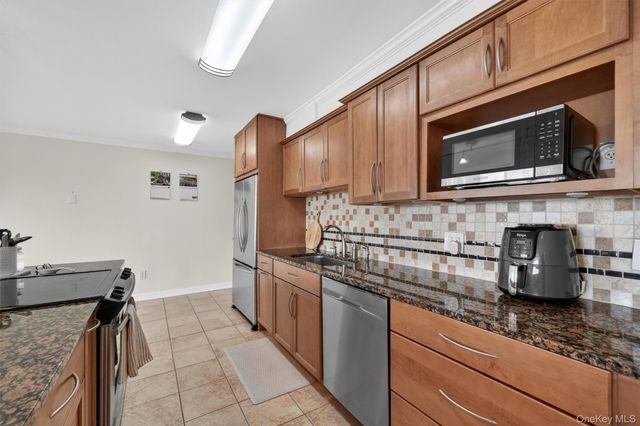 500 High Point PH6, Hartsdale, NY 10530