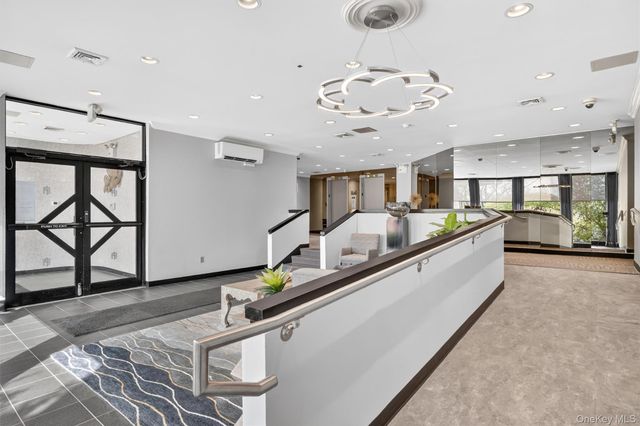 500 High Point PH6, Hartsdale, NY 10530