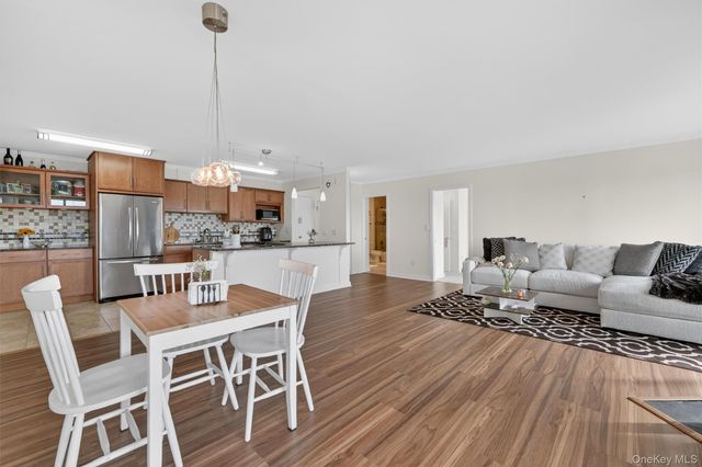 500 High Point PH6, Hartsdale, NY 10530
