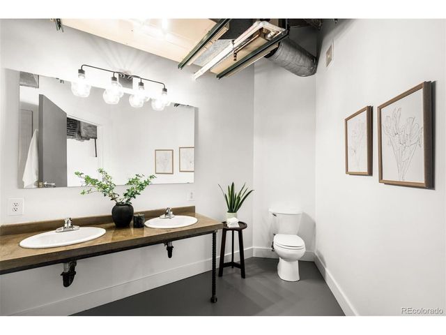 1777 E 39th Ave 210, Denver, CO 80205
