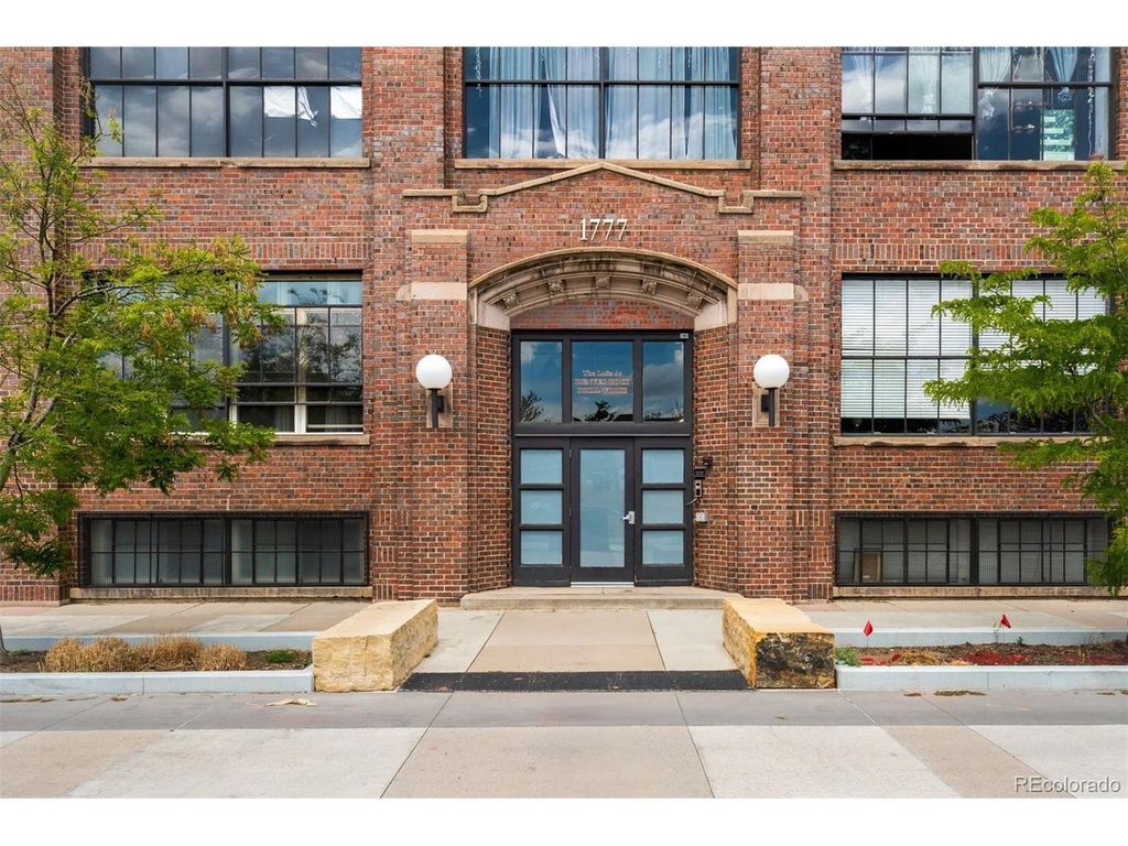 1777 E 39th Ave 210, Denver, CO 80205