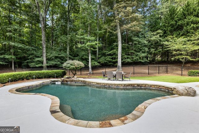 6085 Carington Way, Cumming, GA 30040