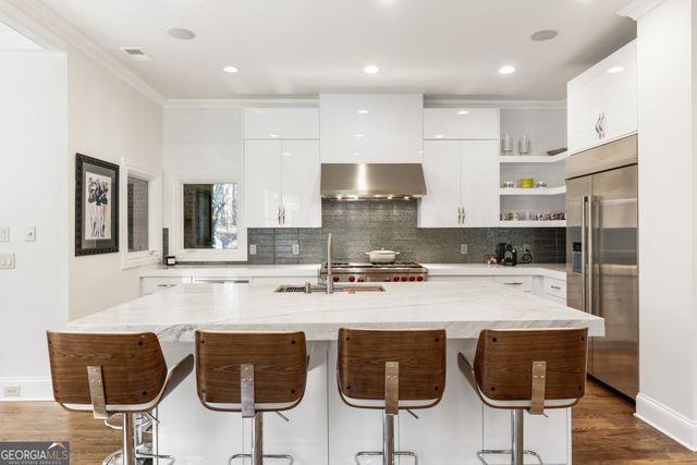 6085 Carington Way, Cumming, GA 30040