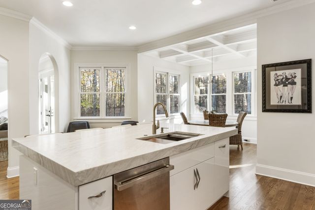 6085 Carington Way, Cumming, GA 30040