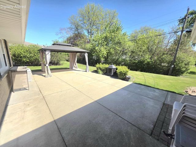 2532 Seymour PLACE, West Allis, WI 53227