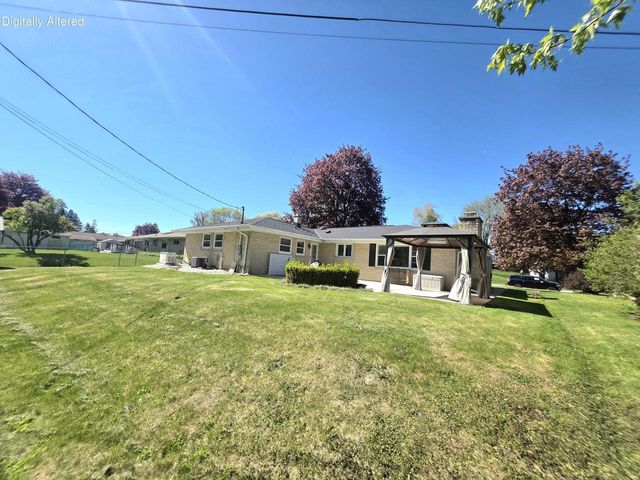 2532 Seymour PLACE, West Allis, WI 53227