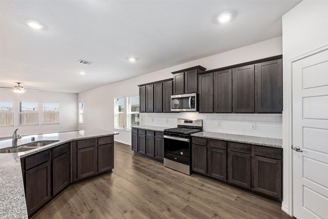 4009 Savoy Way, Mckinney, TX 75071