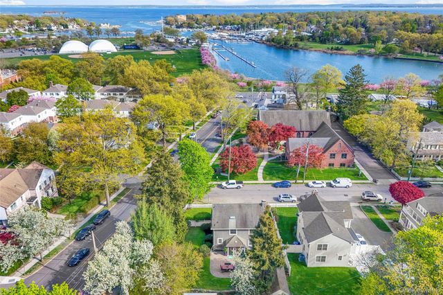 405 Cortlandt Avenue, Mamaroneck, NY 10543
