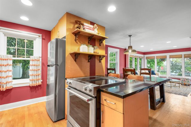 405 Cortlandt Avenue, Mamaroneck, NY 10543