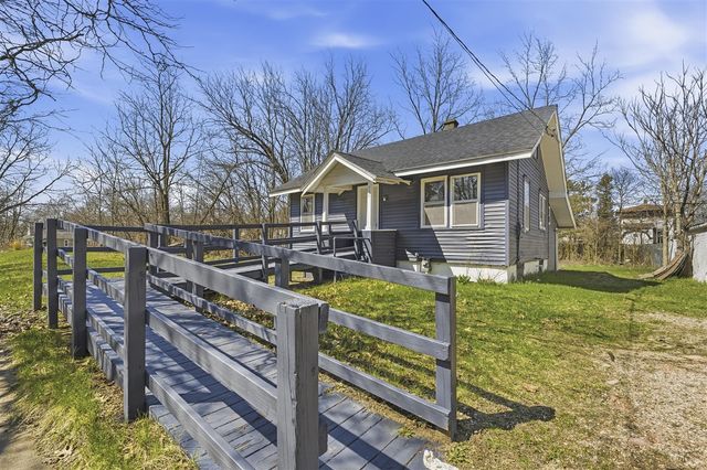 104 W Roosevelt Avenue, Battle Creek, MI 49037