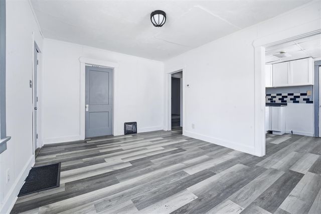 104 W Roosevelt Avenue, Battle Creek, MI 49037