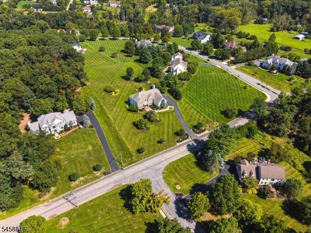 10 William Barnes Rd, Raritan Twp., NJ 08822