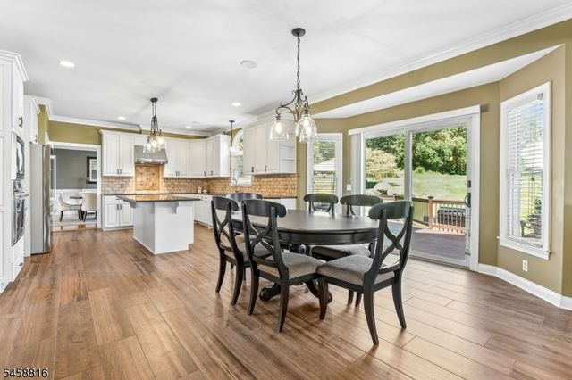 10 William Barnes Rd, Raritan Twp., NJ 08822