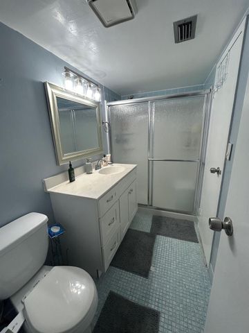 2600 NW 49th Avenue 207, Lauderdale Lakes, FL 33313