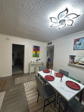 2600 NW 49th Avenue 207, Lauderdale Lakes, FL 33313