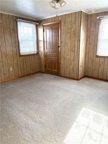 1920 Ridge Ave, Arnold, PA 15068