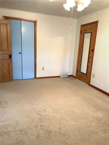 1920 Ridge Ave, Arnold, PA 15068