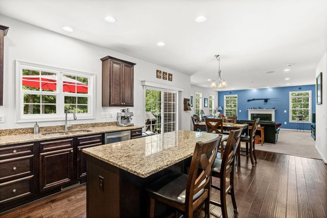 196 MCPHERSON DR, Fredericksburg, VA 22406