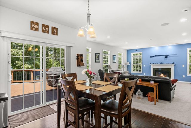 196 MCPHERSON DR, Fredericksburg, VA 22406