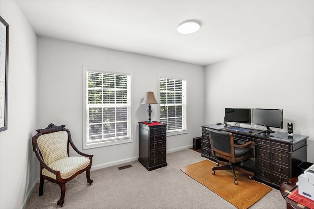 196 MCPHERSON DR, Fredericksburg, VA 22406