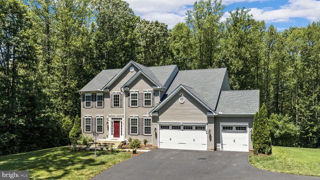 196 MCPHERSON DR, Fredericksburg, VA 22406