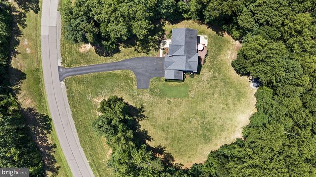 196 MCPHERSON DR, Fredericksburg, VA 22406