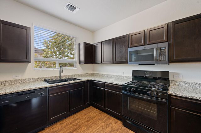 15200 Harkness PASS, Austin, TX 78725