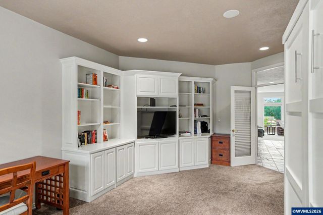 918 Hazeltine Av SE, Salem, OR 97306