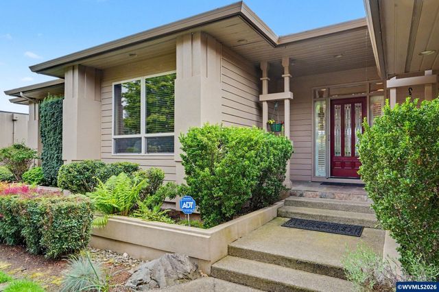 918 Hazeltine Av SE, Salem, OR 97306