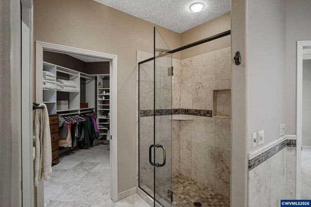 918 Hazeltine Av SE, Salem, OR 97306