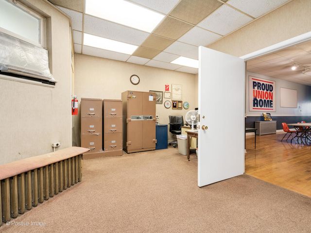 3011 N Austin Avenue, Chicago, IL 60634