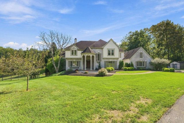 8575 Sleepy Hollow Drive, Indian Hill, OH 45243