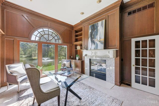 8575 Sleepy Hollow Drive, Indian Hill, OH 45243