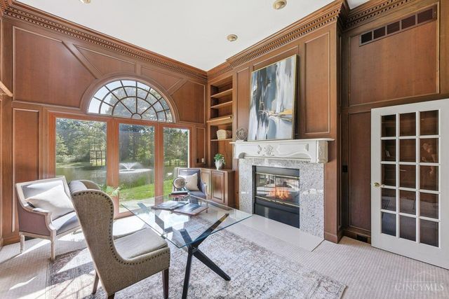 8575 Sleepy Hollow Drive, Indian Hill, OH 45243