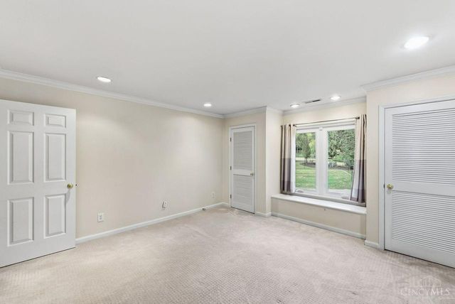 8575 Sleepy Hollow Drive, Indian Hill, OH 45243
