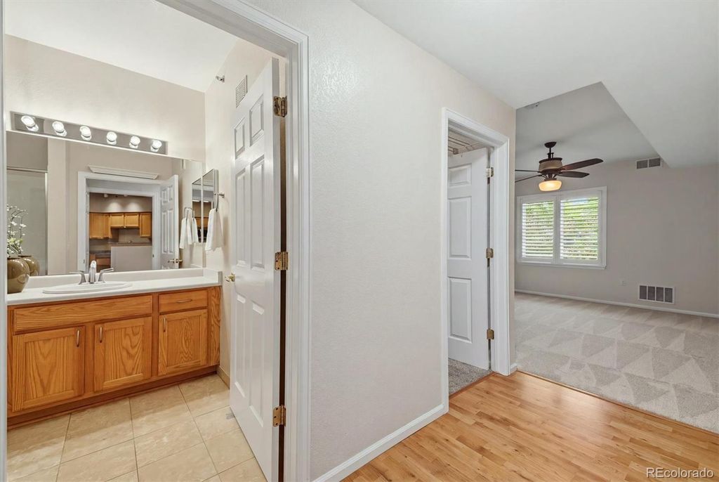 Image 16 of property listing at 2896 W Riverwalk Circle A 309, Littleton, CO 80123