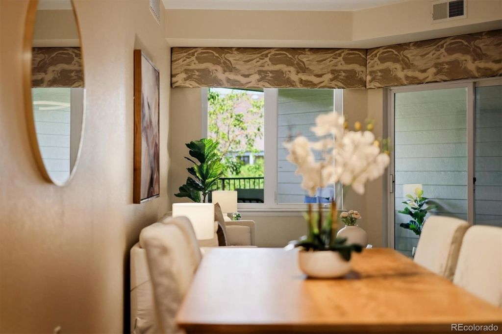 Image 6 of property listing at 2896 W Riverwalk Circle A 309, Littleton, CO 80123