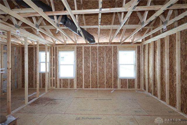 443 Crossing Lane 8290, Miami Twp, OH 45449