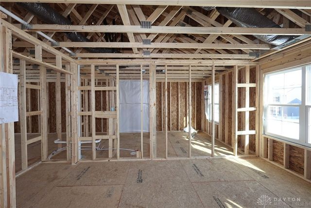 443 Crossing Lane 8290, Miami Twp, OH 45449