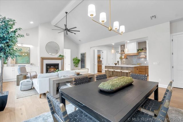 1207 N 71st Place, Broken Arrow, OK 74014