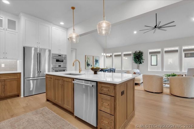 1207 N 71st Place, Broken Arrow, OK 74014