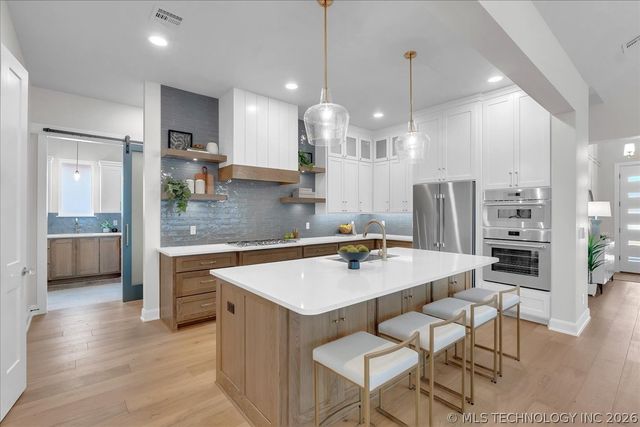 1207 N 71st Place, Broken Arrow, OK 74014