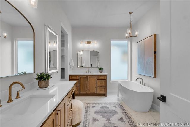 1207 N 71st Place, Broken Arrow, OK 74014
